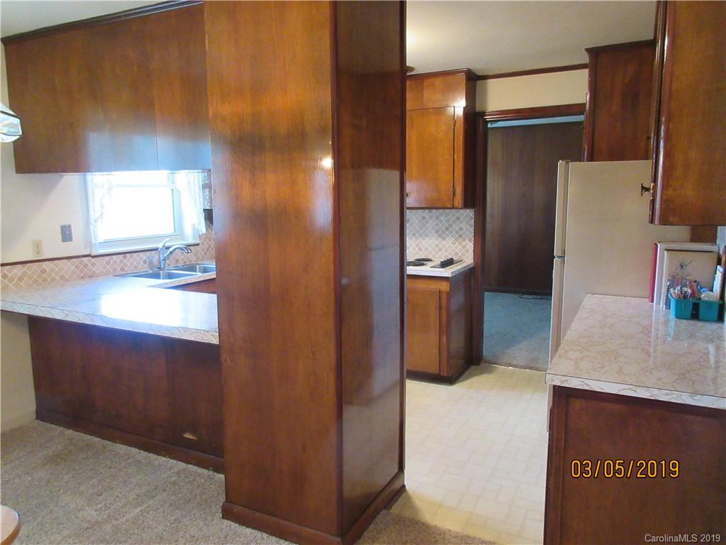 220 Providence Road Asheville, NC 28806 - Photo 6 of 25 Gallery Image 6