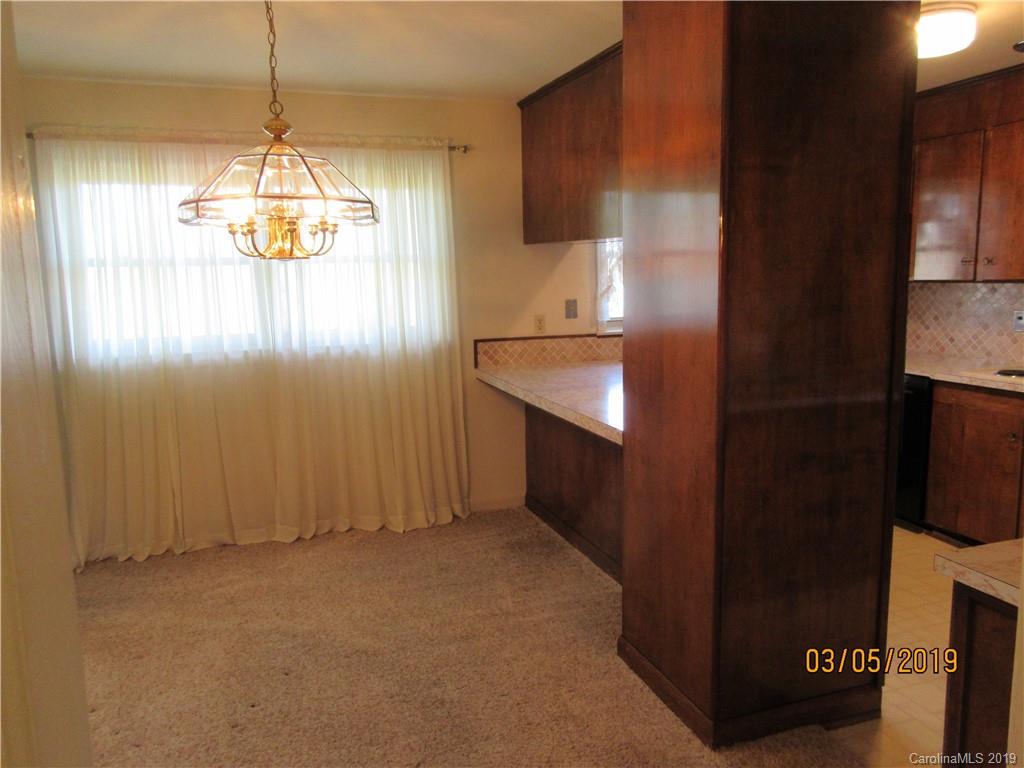 220 Providence Road Asheville, NC 28806 - Photo 7 of 25 Gallery Image 7