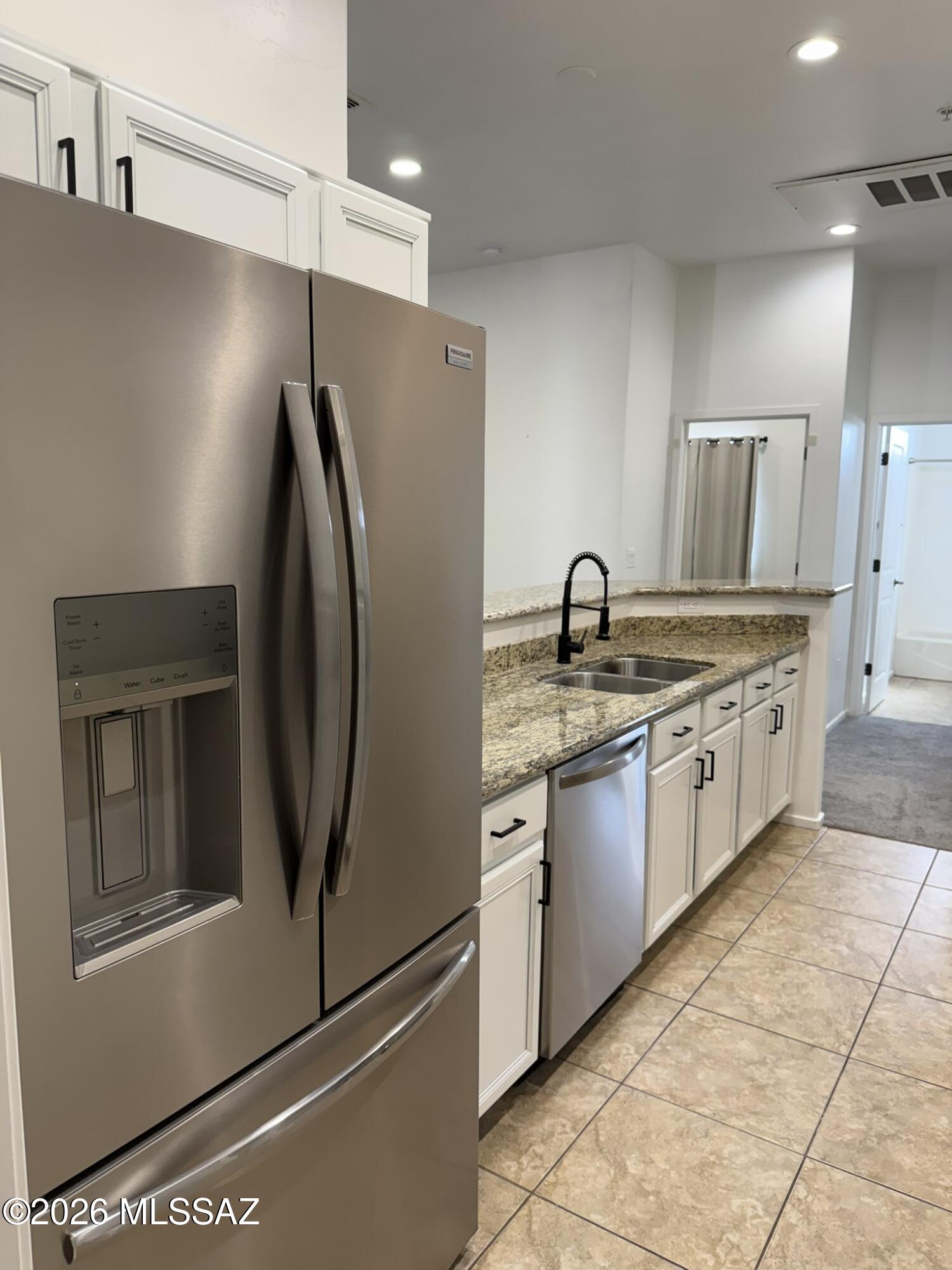 2028 East River Road, Unit 203 Tucson, AZ 85718 - Photo 11 of 36