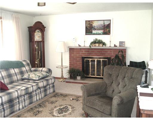 4240 Reno Road Springfield, OH 45503 - Photo 3 of 18