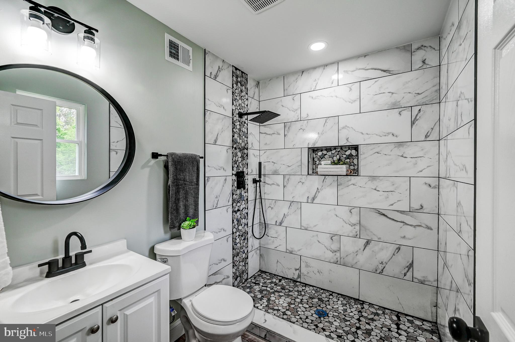 14340 Frederick Road Cooksville, MD 21723 - Photo 2 of 44 Gallery Image 2