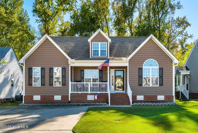 $261,900 | 1113 Sebring Drive, Winterville, NC 28590