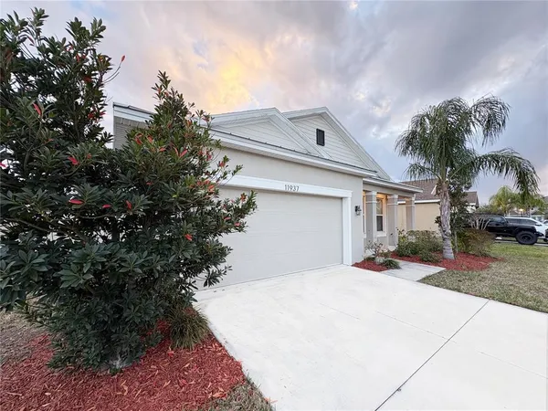 $2,690 | 11937 Bahia Valley Drive, Riverview, FL 33579
