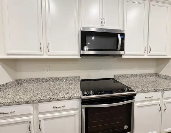 $2,690 | 11937 Bahia Valley Drive, Riverview, FL 33579