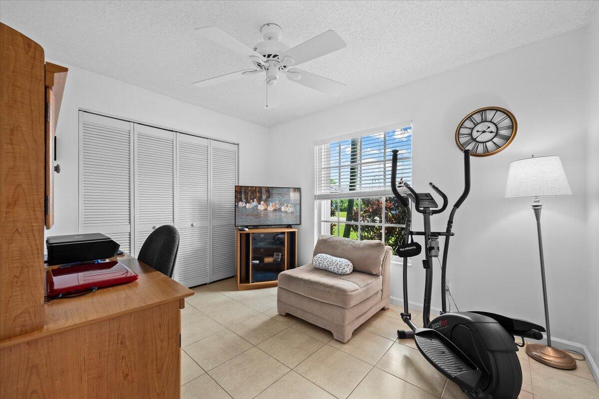 6397 Garrett Street Jupiter, FL 33458 - Photo 25 of 36 26-LUX_0980.jpg1