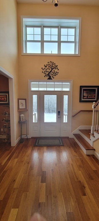 358 Rutherford Road Oakham, MA 01068 - Photo 12 of 42 a view of a livingroom with wooden floor