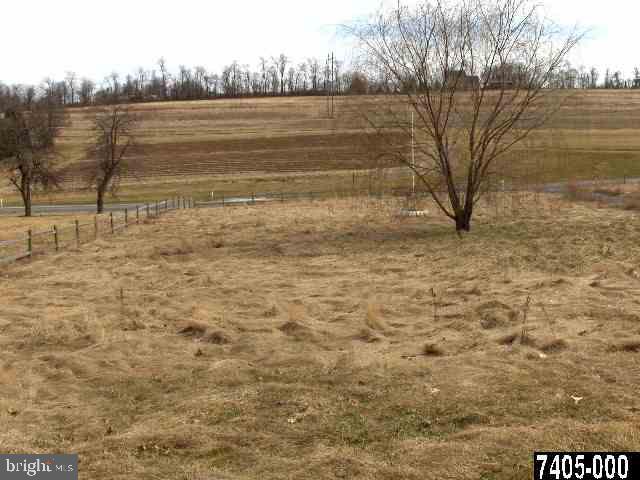 818 Torway Road, Unit 1 Gardners, PA 17324 - Photo 3 of 3 Gallery Image 3
