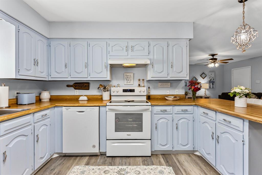 350 Pecan Circle Emory, TX 75440 - Photo 13 of 38