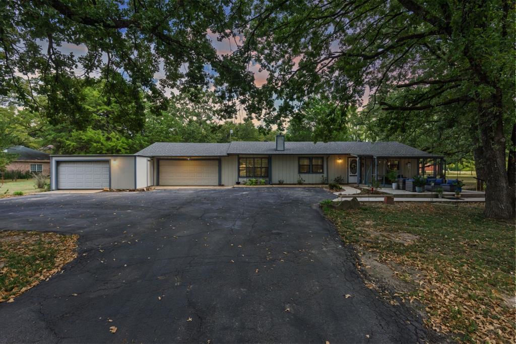 350 Pecan Circle Emory, TX 75440 - Photo 31 of 38