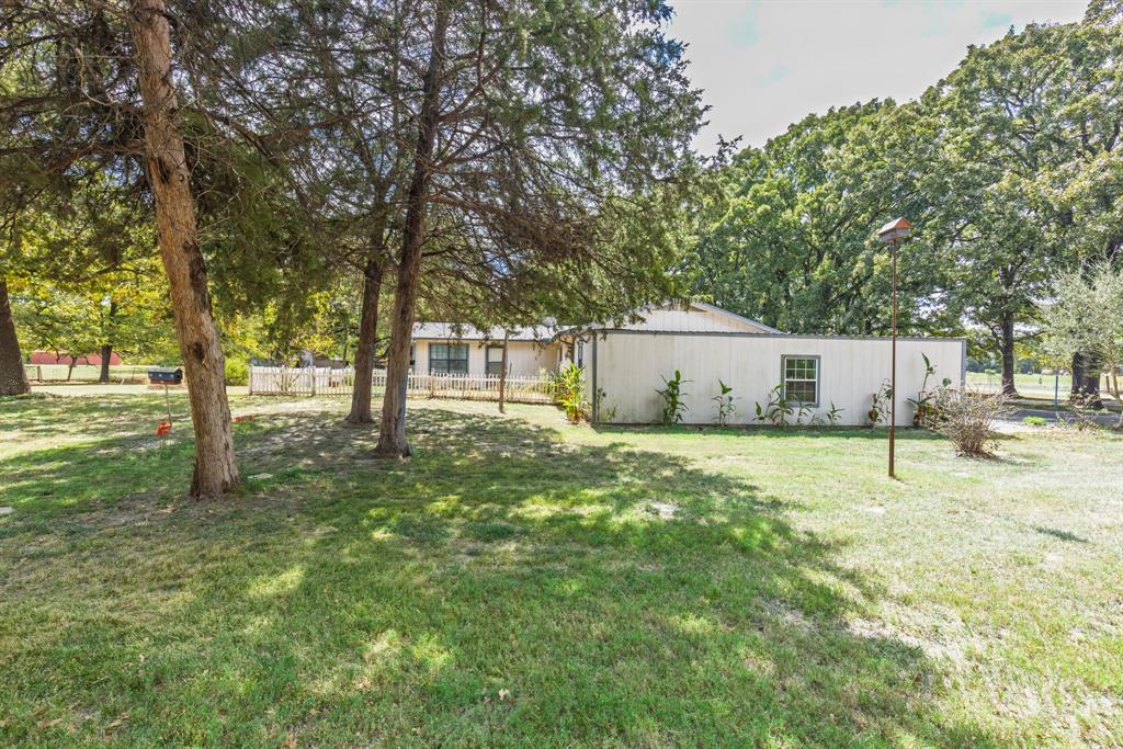 350 Pecan Circle Emory, TX 75440 - Photo 36 of 38