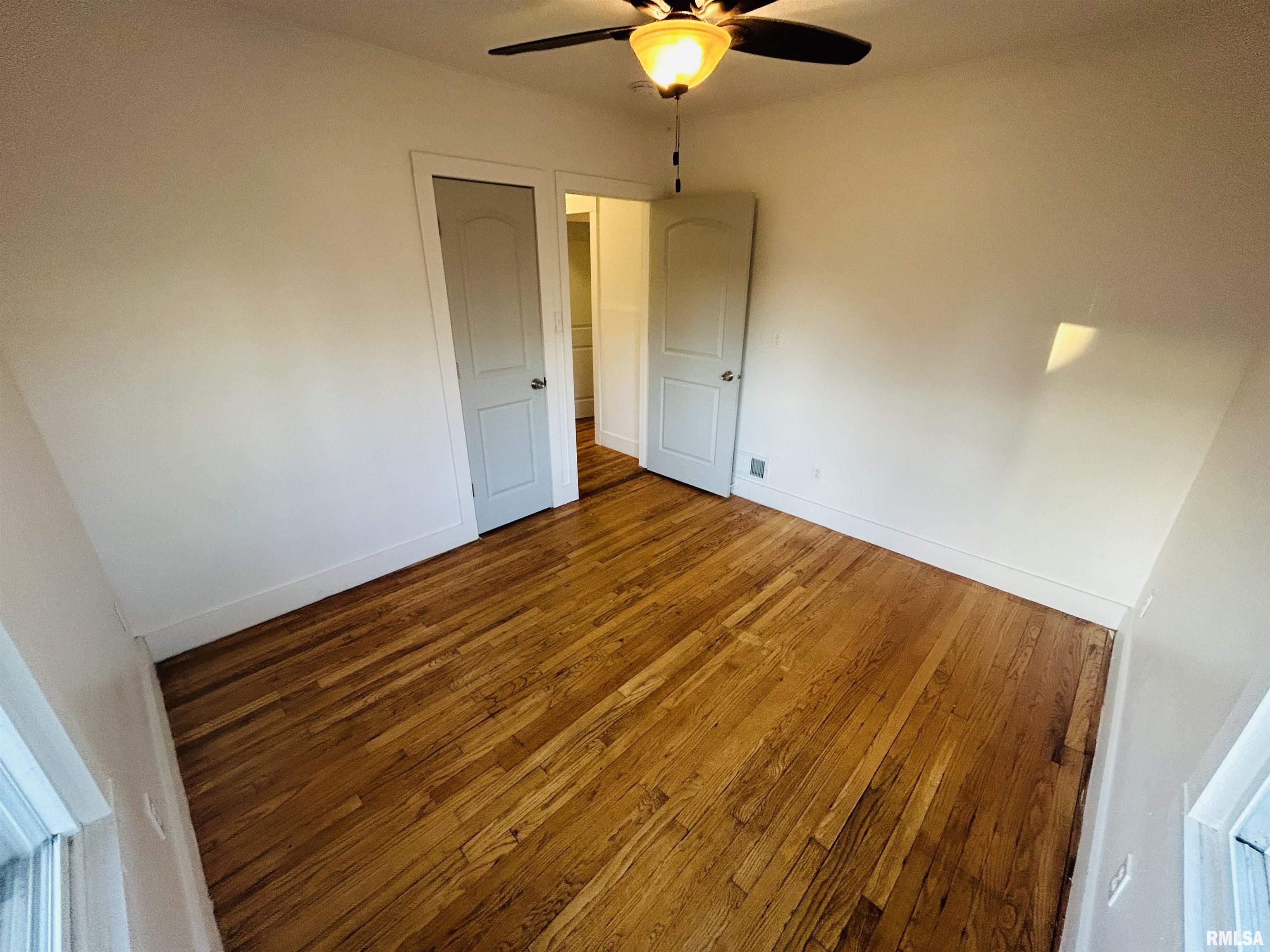 2401 Prospect Avenue Clinton, IA 52732 - Photo 15 of 26