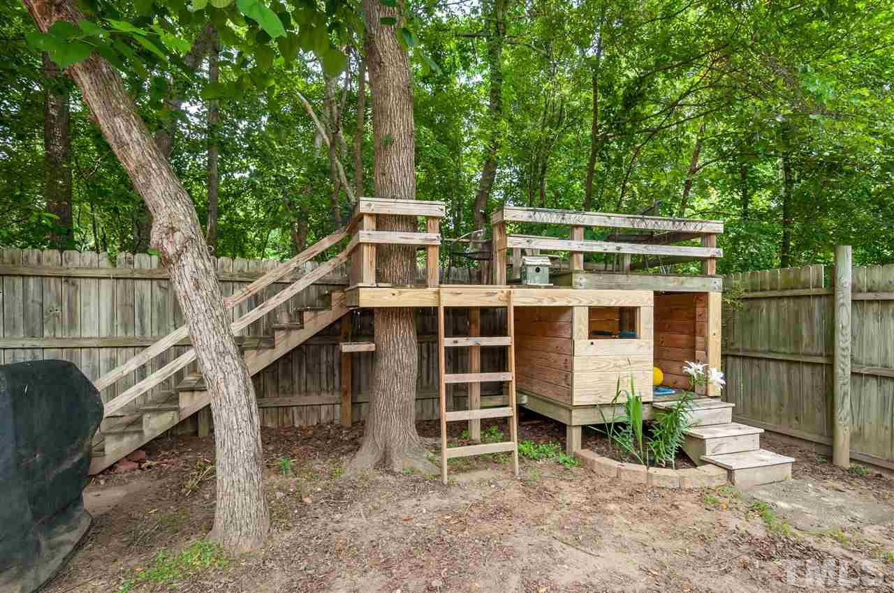 4017 Mantua Way Raleigh, NC 27604 - Photo 16 of 24