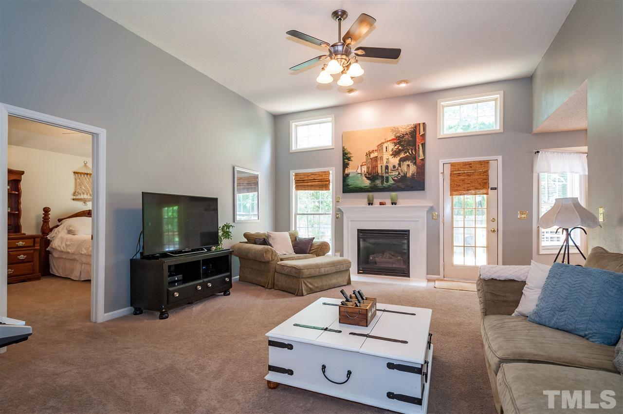 4017 Mantua Way Raleigh, NC 27604 - Photo 4 of 24