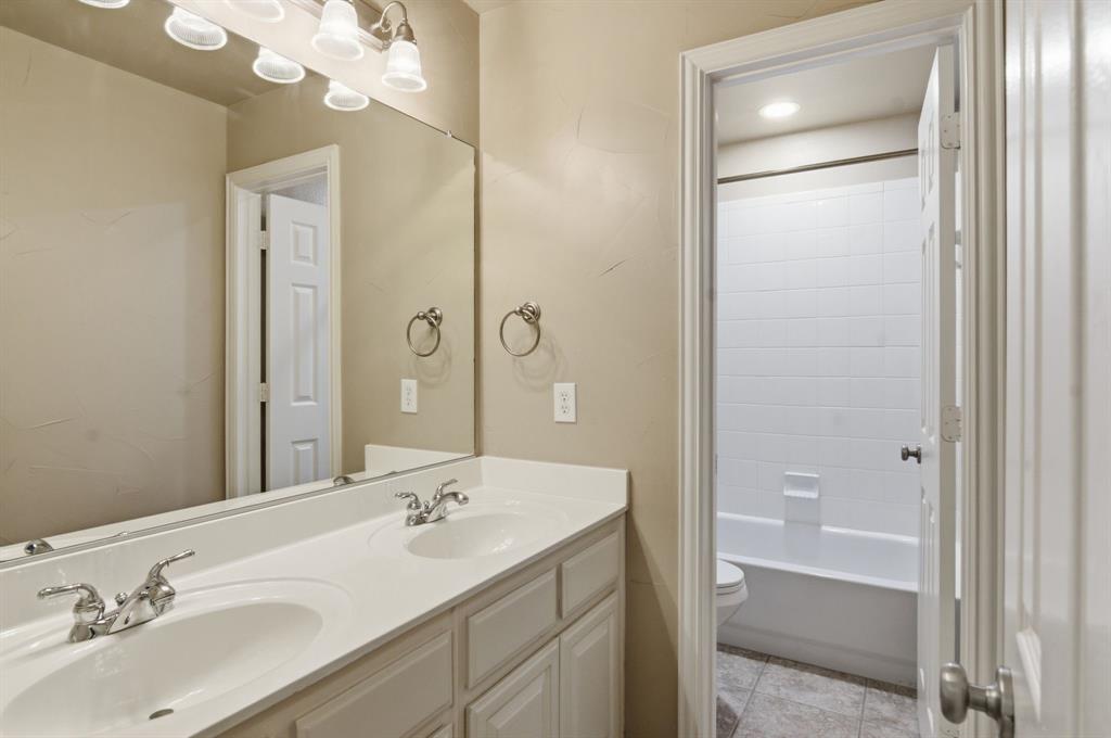 8180 Holliday Road Lantana, TX 76226 - Photo 27 of 31