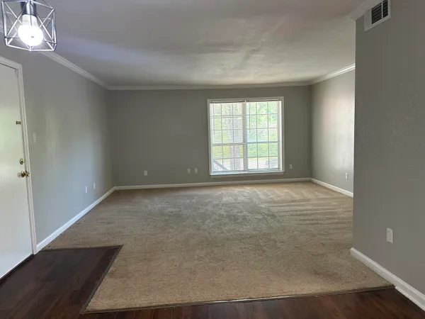 $1,400 | 900 Mountain Creek Road, Unit Q 284, Chattanooga, TN 37405