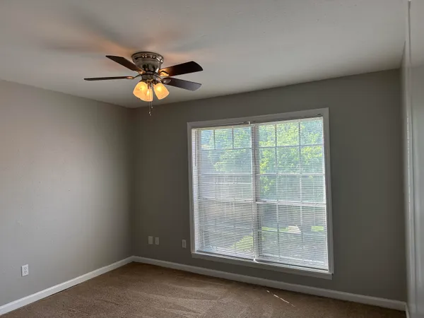 $1,400 | 900 Mountain Creek Road, Unit Q 284, Chattanooga, TN 37405