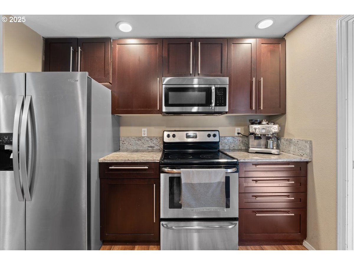 3213 Maple Place Forest Grove, OR 97116 - Photo 12 of 40 Kitchen