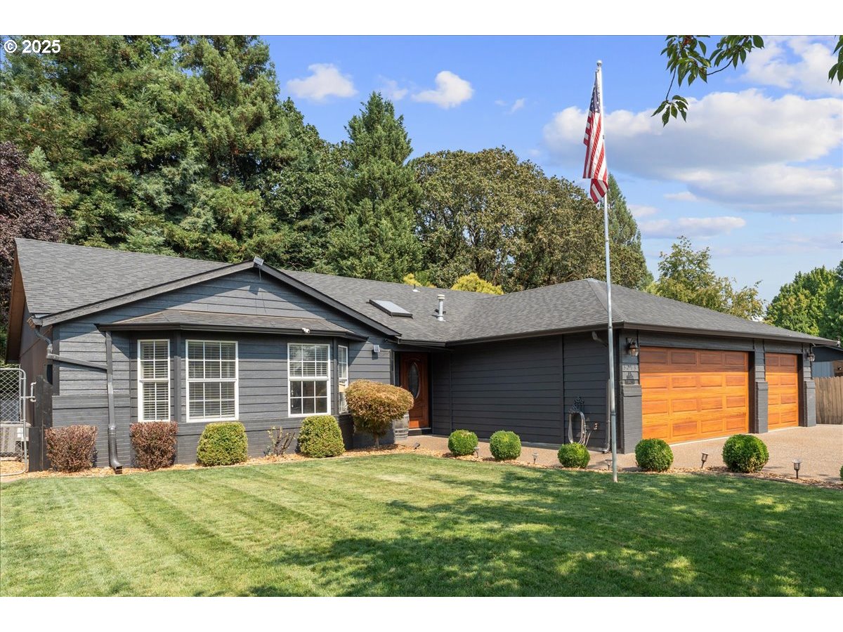 3213 Maple Place Forest Grove, OR 97116 - Photo 2 of 40