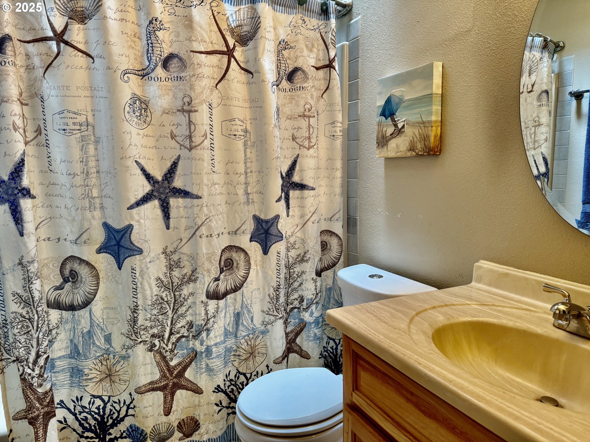 3213 Maple Place Forest Grove, OR 97116 - Photo 27 of 40 Bathroom