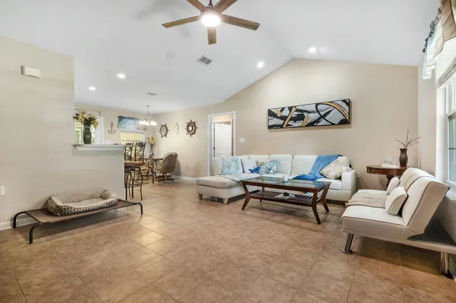 $274,900 | 4831 Jackson Cove Road, Tallahassee, FL 32303