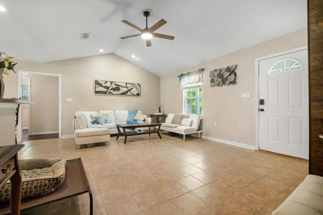 $284,900 | 4831 Jackson Cove Road, Tallahassee, FL 32303