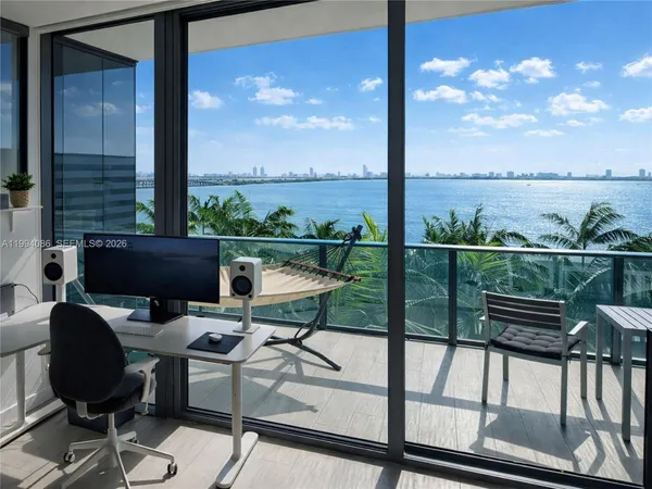 $4,800 | 480 Northeast 31st Street, Unit 802, Miami, FL 33137