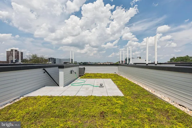 $999,999 | 608 Brenna Walk, Sharon Hill, PA 19079