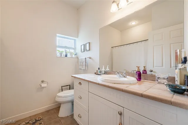 $399,900 | 8004 Vega Court, LaBelle, FL 33935