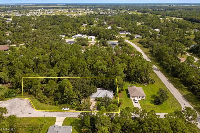 $399,900 | 8004 Vega Court, LaBelle, FL 33935