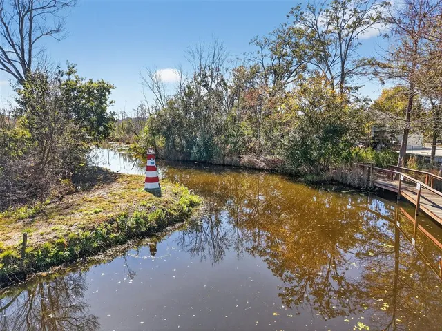a view of a lake with houses