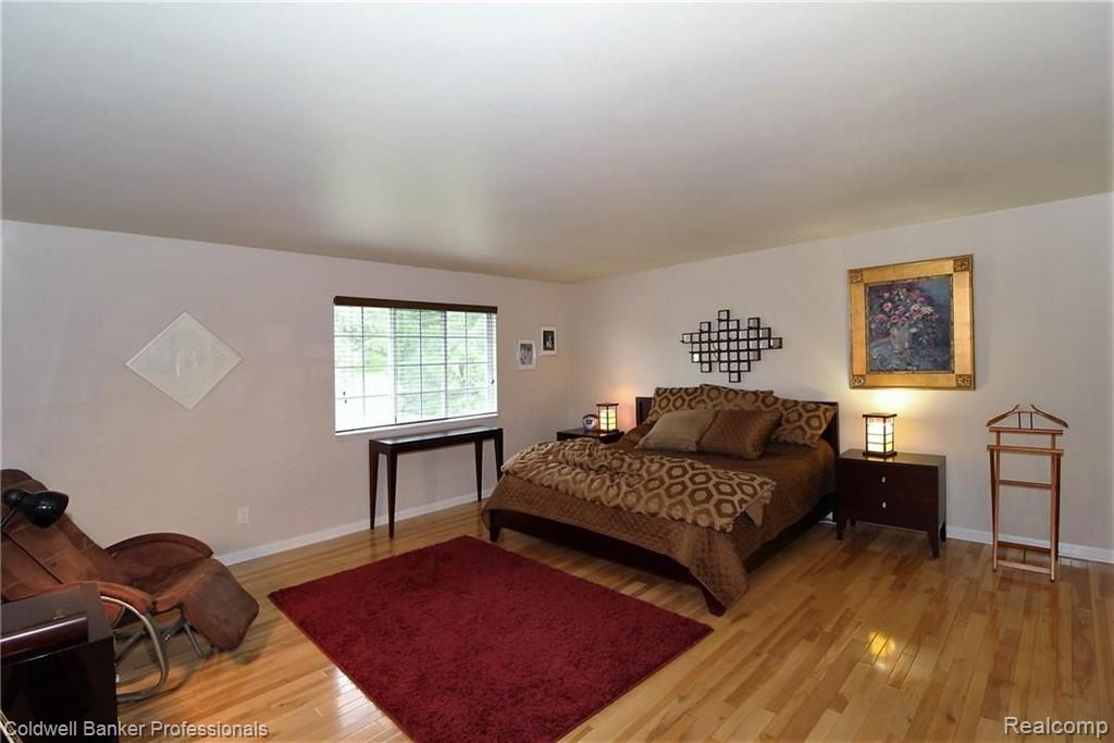 787 Dutton Road Rochester Hills, MI 48306 - Photo 23 of 41