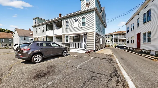 $3,030 | 5 A Ropes Street, Unit 1, Salem, MA 01970