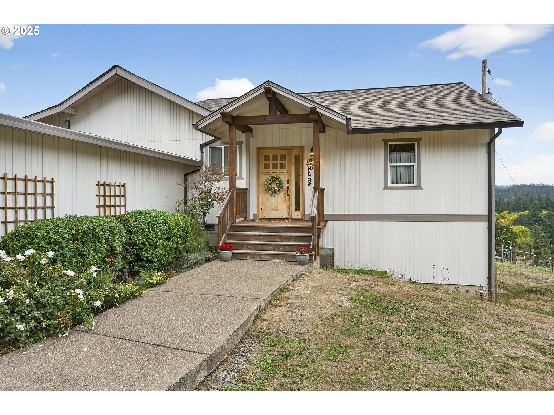 29333 South Marshall Road Mulino, OR 97042 - Photo 3 of 36 Gallery Image 3