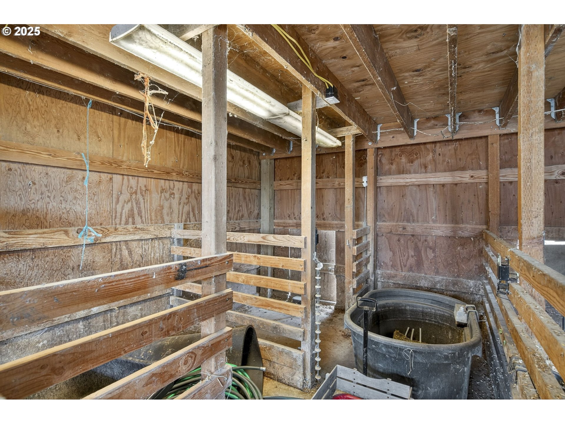 29333 South Marshall Road Mulino, OR 97042 - Photo 34 of 36 Gallery Image 34