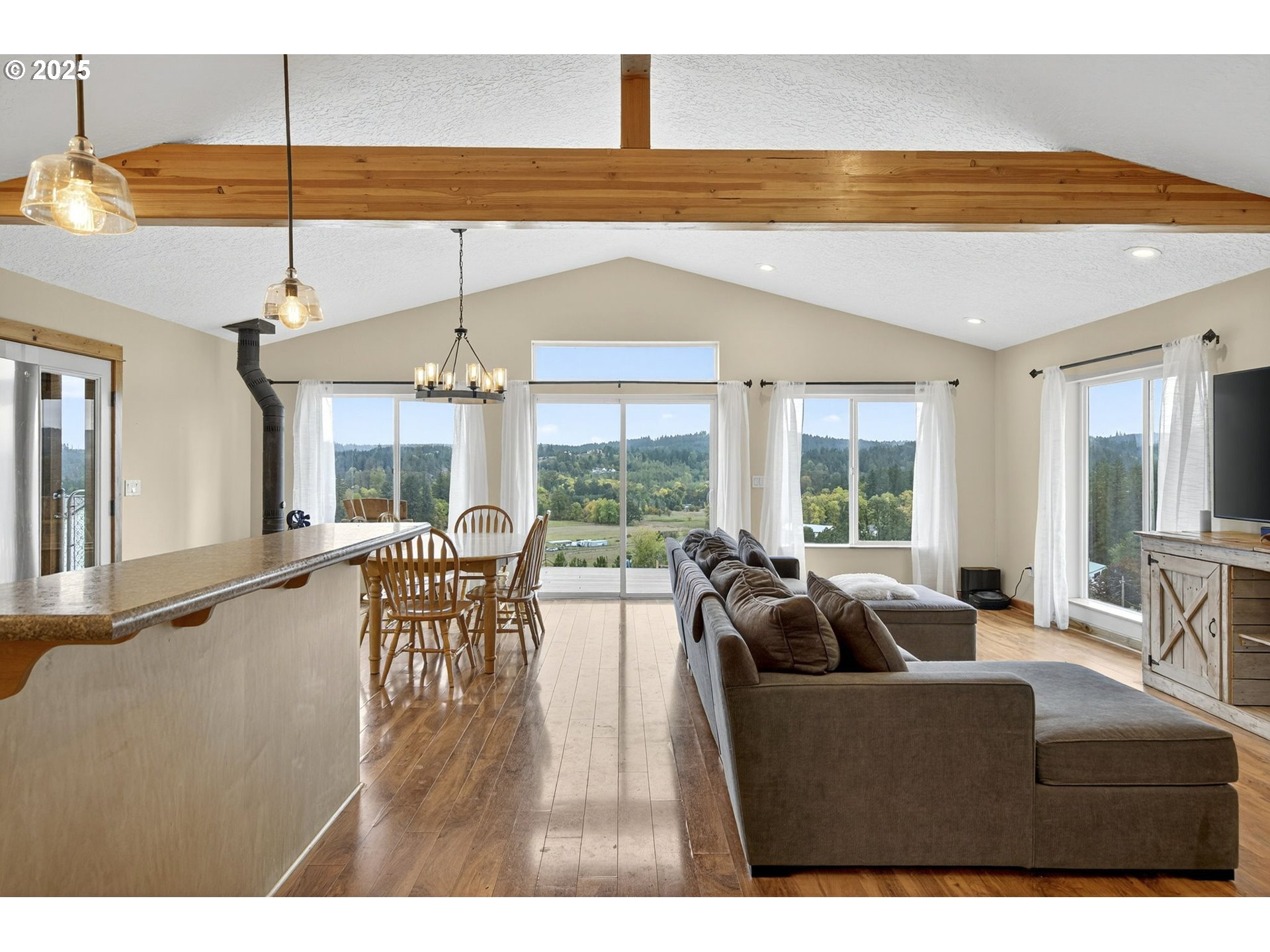 29333 South Marshall Road Mulino, OR 97042 - Photo 4 of 36 Gallery Image 4