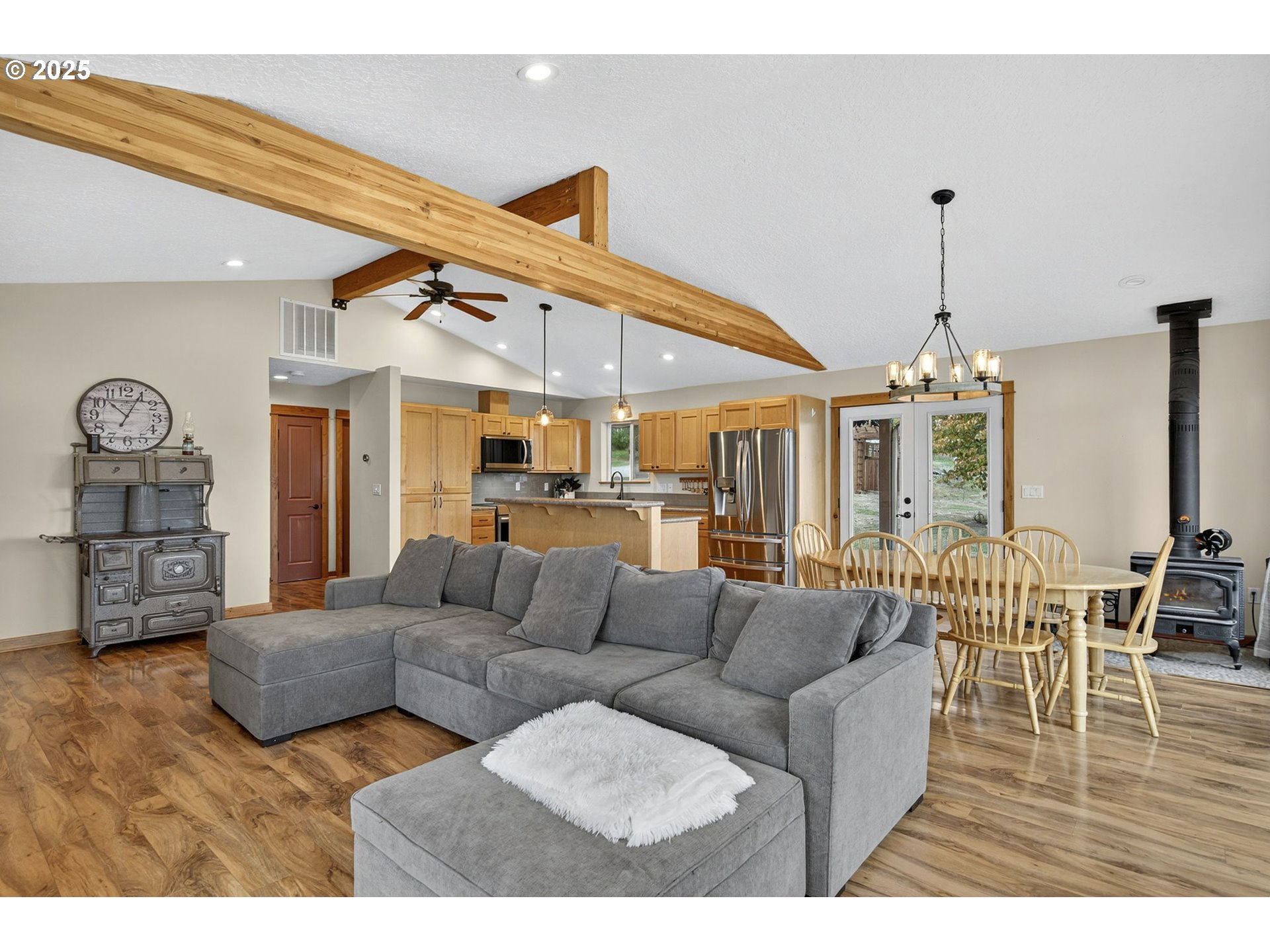 29333 South Marshall Road Mulino, OR 97042 - Photo 6 of 36 Gallery Image 6