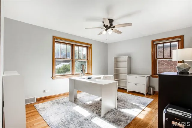 $440,000 | 7818 Stanford Avenue, University City, MO 63130