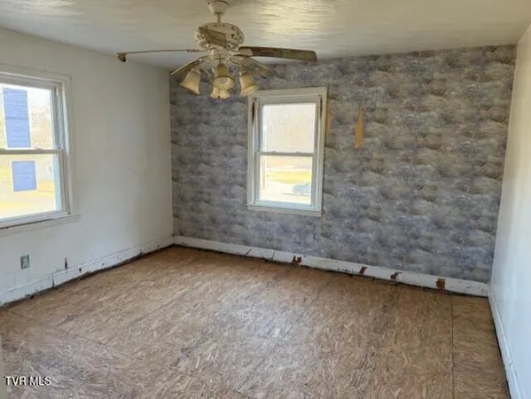 $119,000 | 1169 Valley Drive, Bristol, VA 24201
