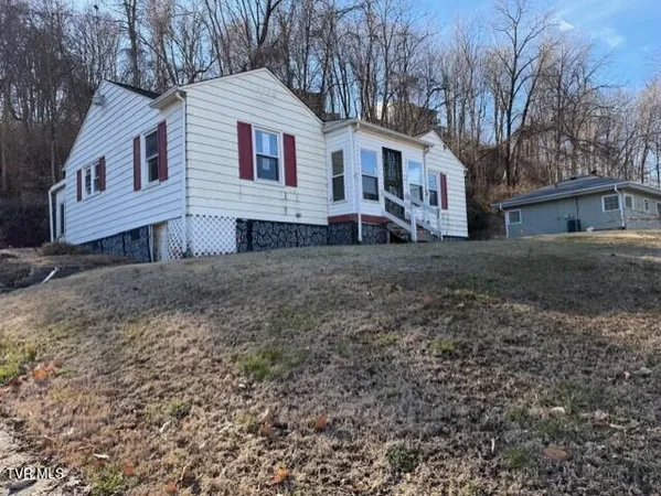 $119,000 | 1169 Valley Drive, Bristol, VA 24201