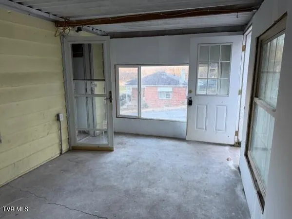 $119,000 | 1169 Valley Drive, Bristol, VA 24201