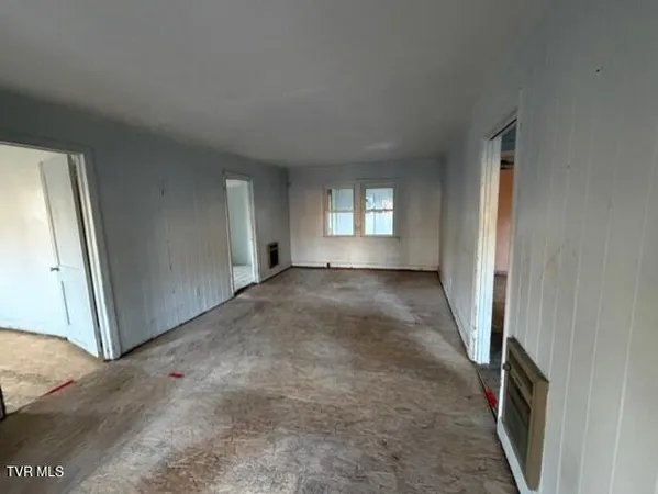 $119,000 | 1169 Valley Drive, Bristol, VA 24201