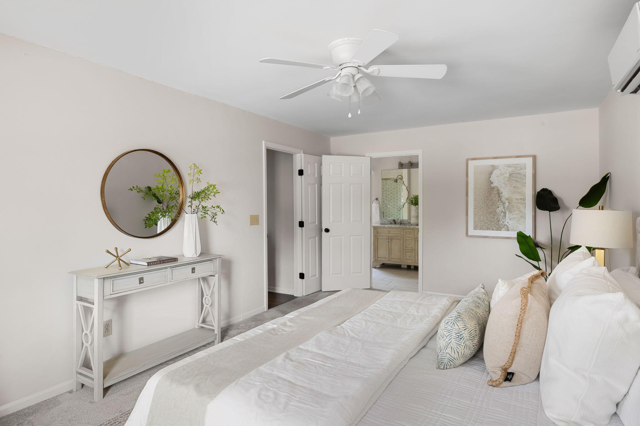 1490 Diamond Boulevard Mount Pleasant, SC 29466 - Photo 14 of 23 Primary