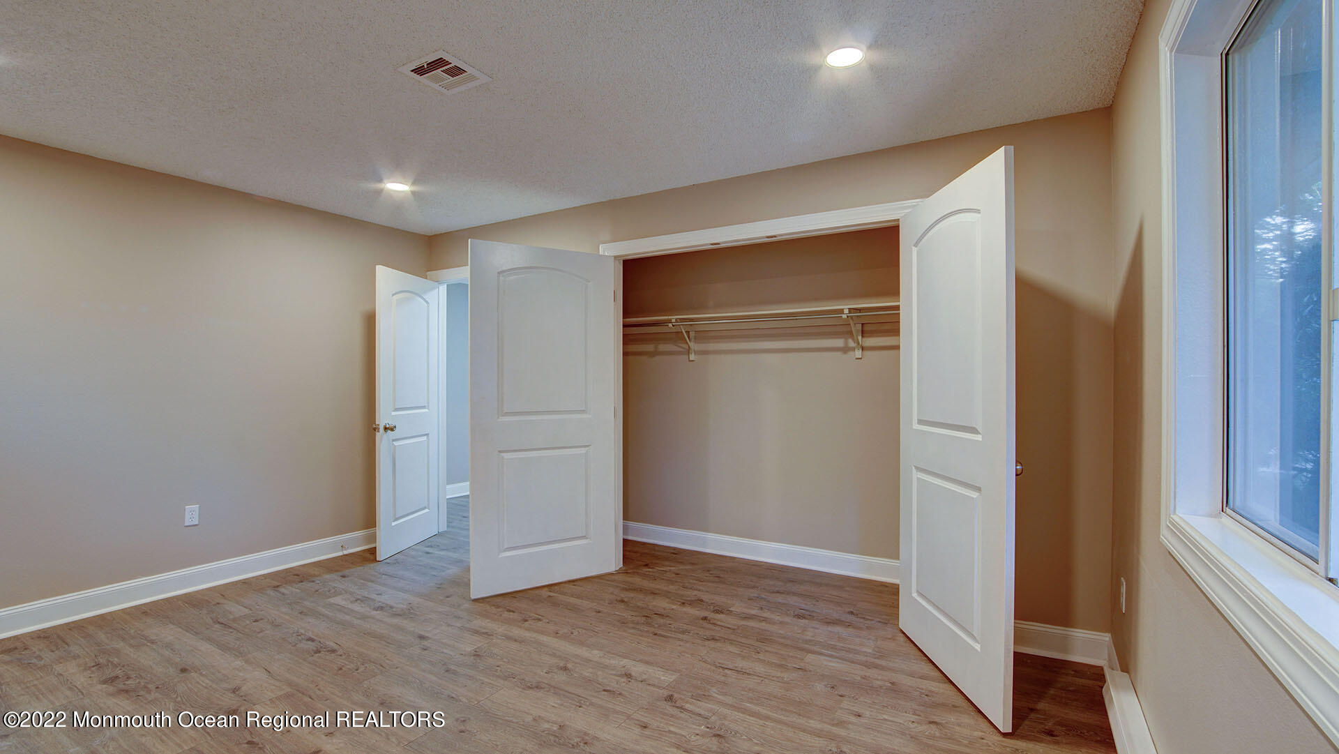 784 B Pompton Road, Unit 784B Monroe Township, NJ 08831 - Photo 19 of 51 DSC01015And8more