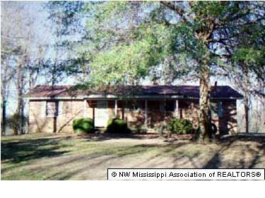 977 Sandy Branch Road Sarah, MS 38665 - Photo 1 of 1 Primary Photo