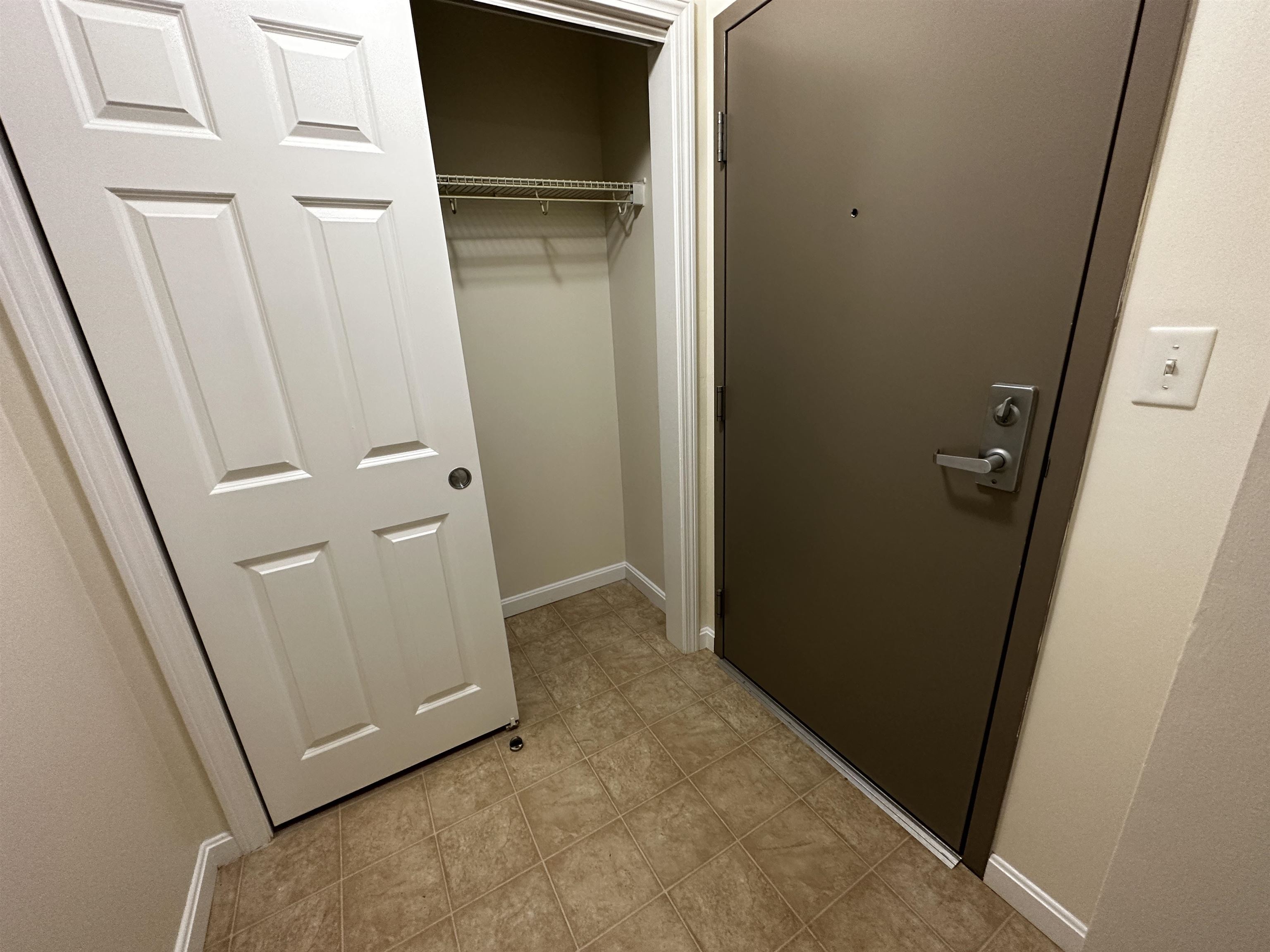 20 Sentinel Court, Unit 210 Manchester, NH 03103 - Photo 22 of 40