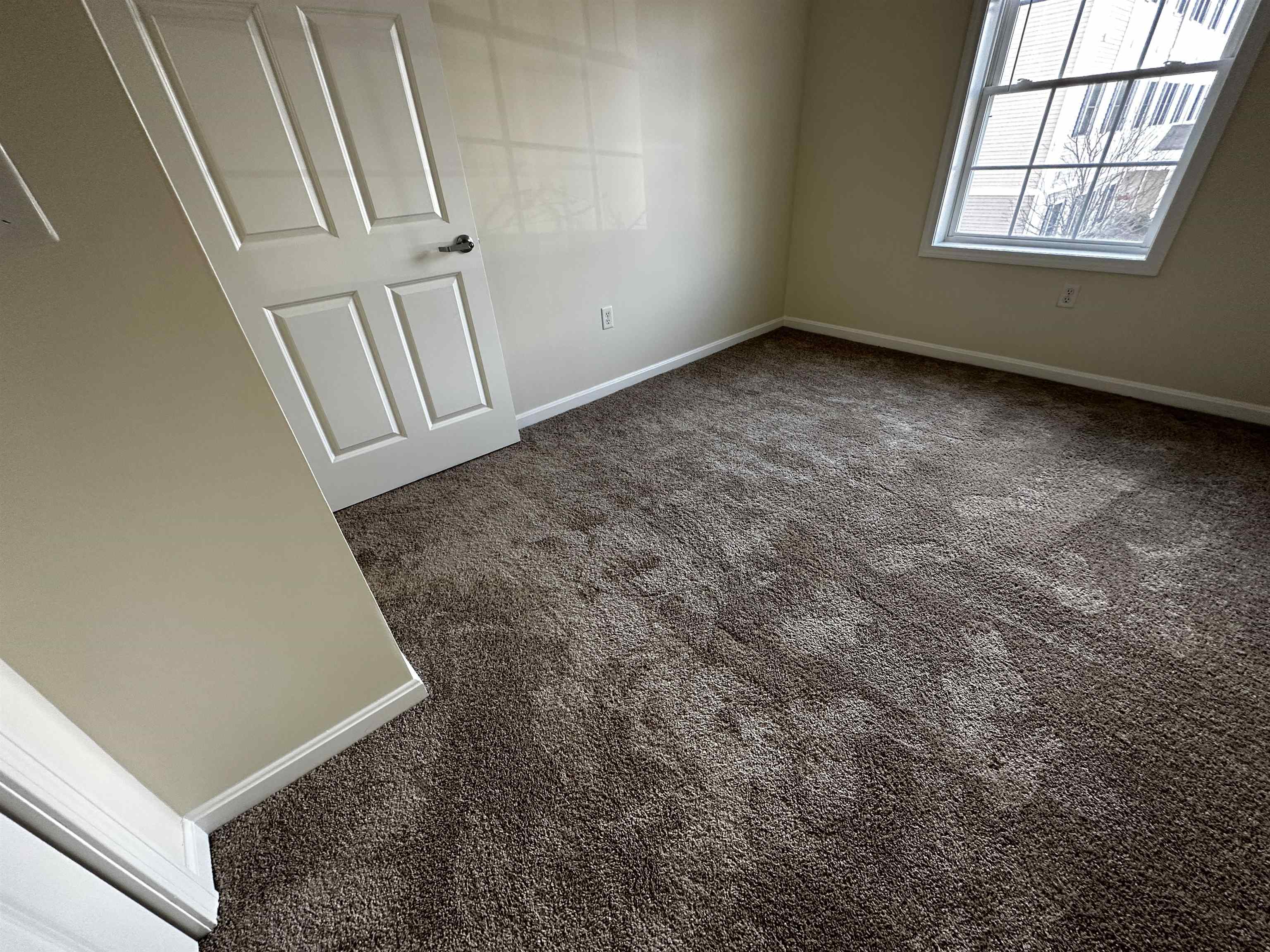 20 Sentinel Court, Unit 210 Manchester, NH 03103 - Photo 27 of 40