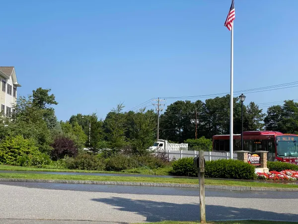 $1,961 | 20 Sentinel Court, Unit 210, Manchester, NH 03103