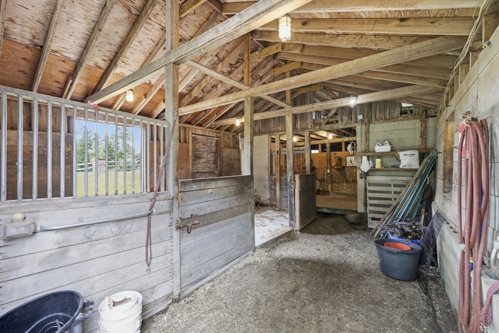 11 James Road Upton, MA 01568 - Photo 37 of 42