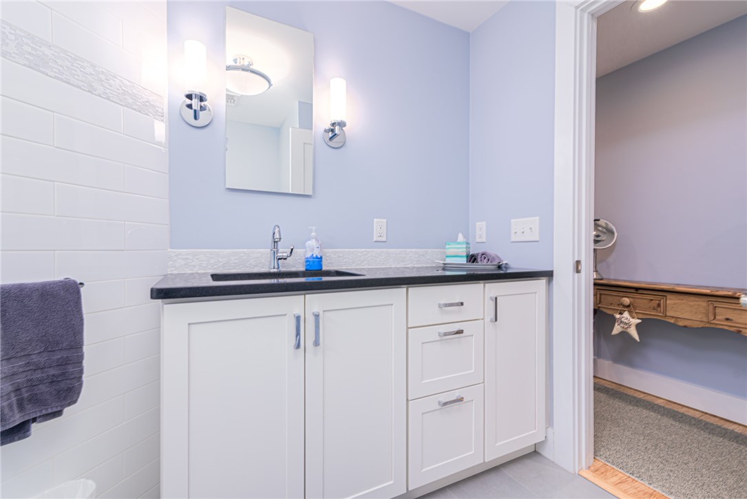 258 Mautucket Road South Kingstown, RI 02879 - Photo 19 of 33 Gallery Image 19