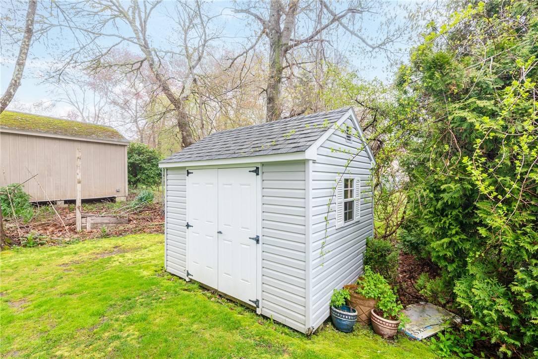 258 Mautucket Road South Kingstown, RI 02879 - Photo 33 of 33 Gallery Image 33